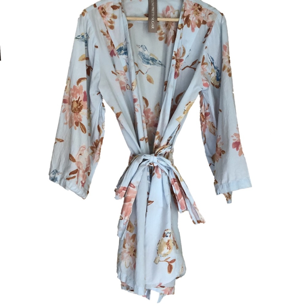 Plum Pretty Sugar Knee Length Kimono Style Robe